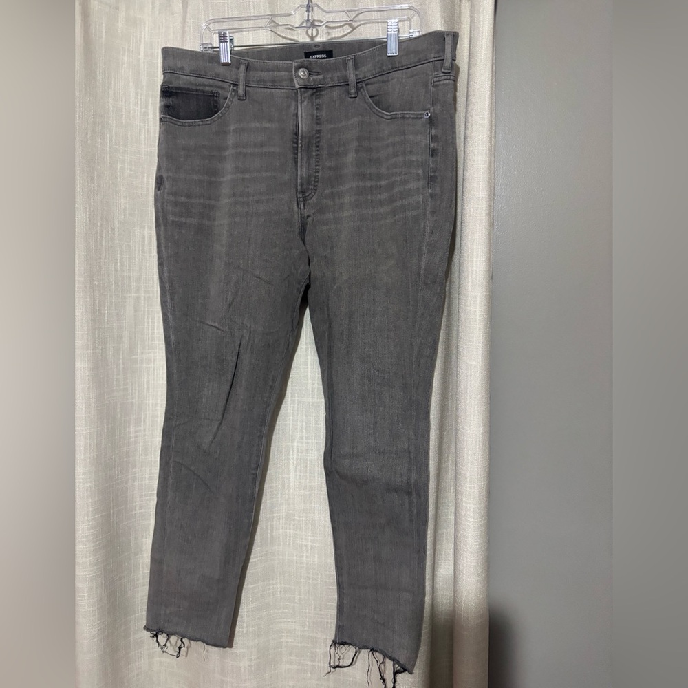 Stylish Gray Denim Jeans